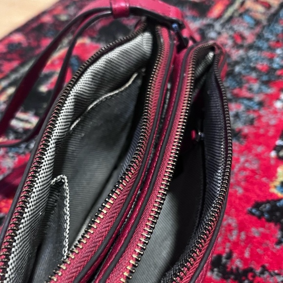 Vince Leather Crossbody Handbag - Picture 7 of 11